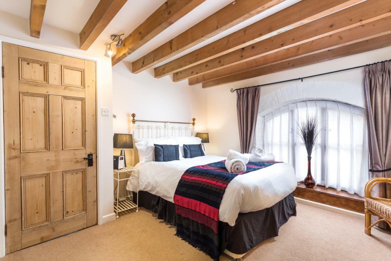 Red Doors Farm Cottages Honiton Exterior photo